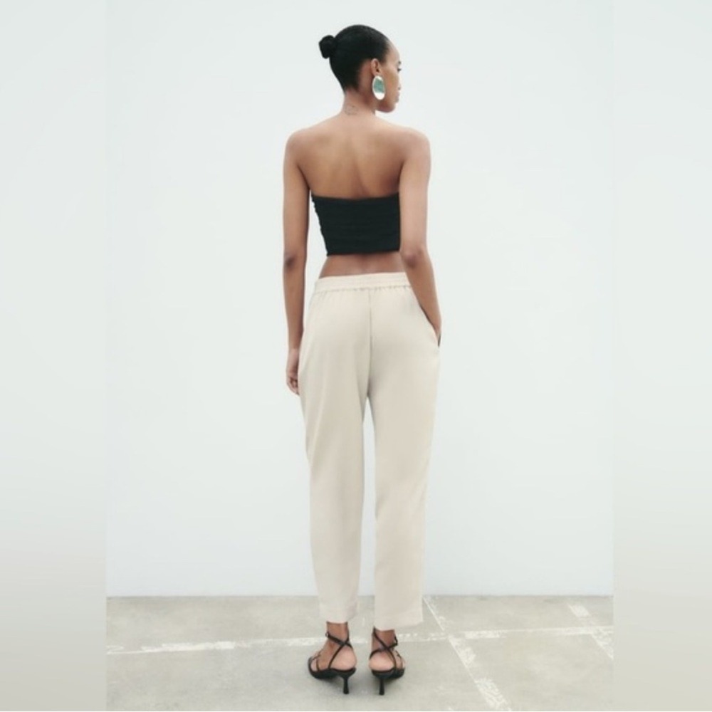 ZARA Flowy Ankle Pants Drawstring Tapered Leg Relaxed Fit Cream/Ivory Size L - Picture 3 of 13